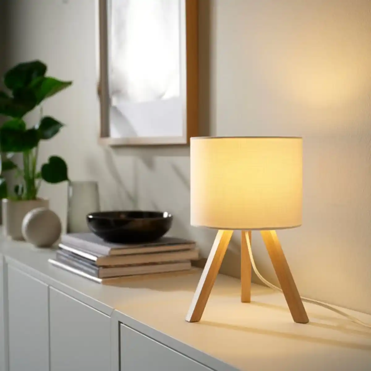 Bild 2 von KAJPLATS LED-Leuchtmittel E14 806 lm, smart Weißspektrum/rund/opalweiß, 45 mm