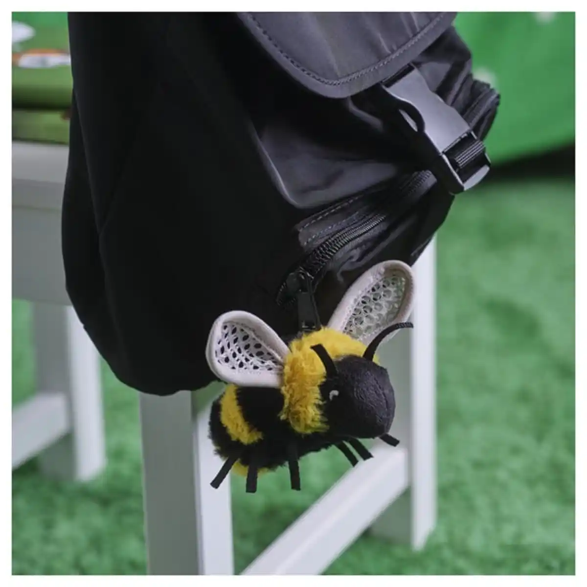 Bild 3 von SKOGSDUVA Stoffspielzeug, Mini-Hummel/schwarz gelb, 8 cm