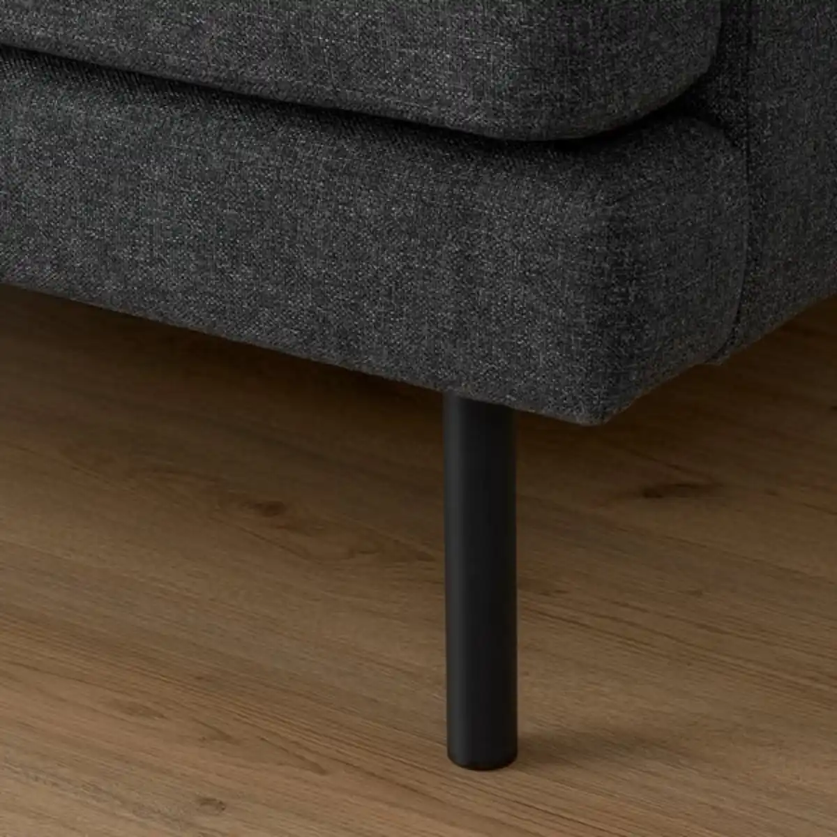 Bild 4 von GRILLSTORP 2er-Sofa, Gunnared dunkelgrau/Metall