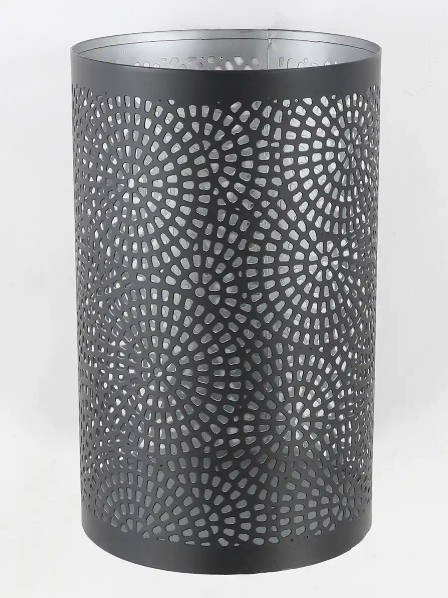Bild 1 von Windlicht aus Metall. 12x12x20cm Schwarz