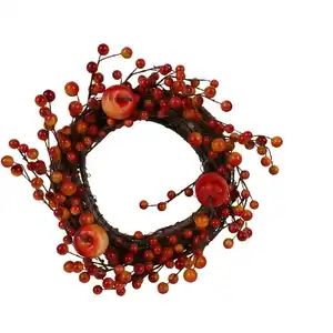 Weidenkranz mit Beeren