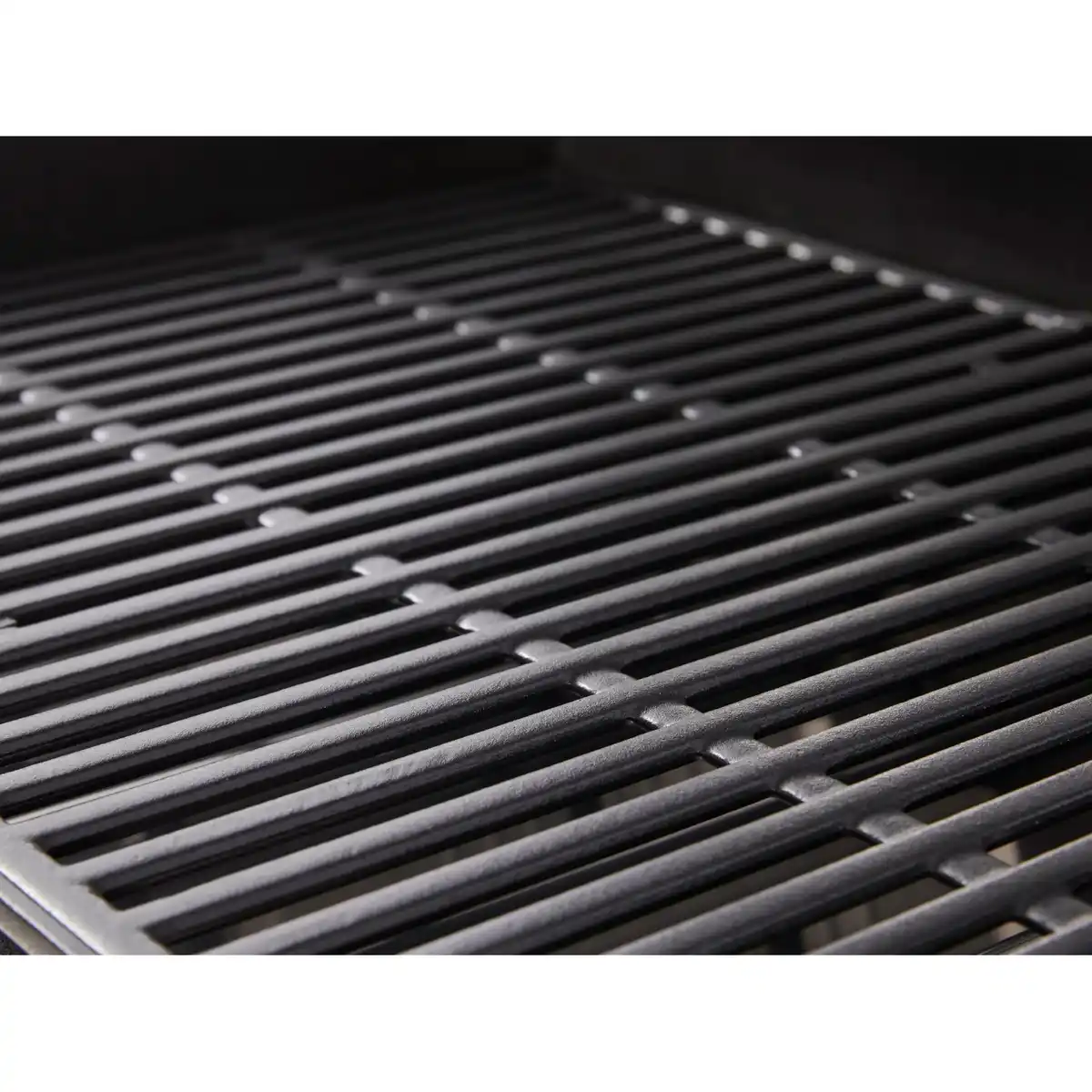 Bild 4 von Weber Gasgrill Spirit E-325S GBS mit 3 Brennern und Sear Zone Schwarz