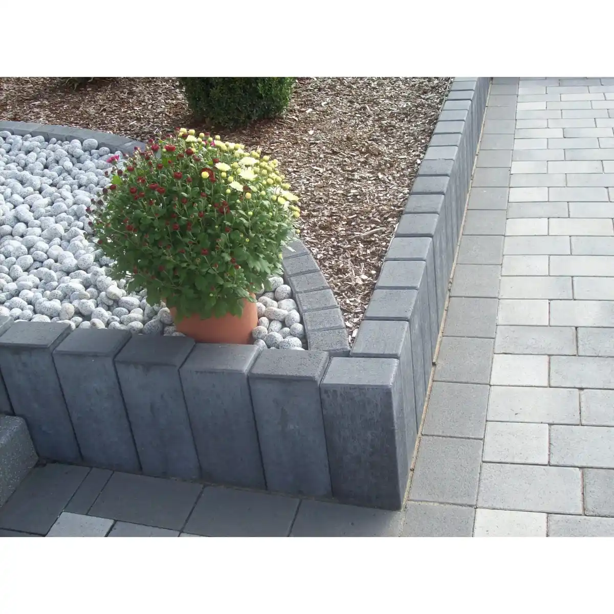 Bild 1 von Palisade Rechteck Anthrazit 40 cm x 16,5 cm x 12 cm