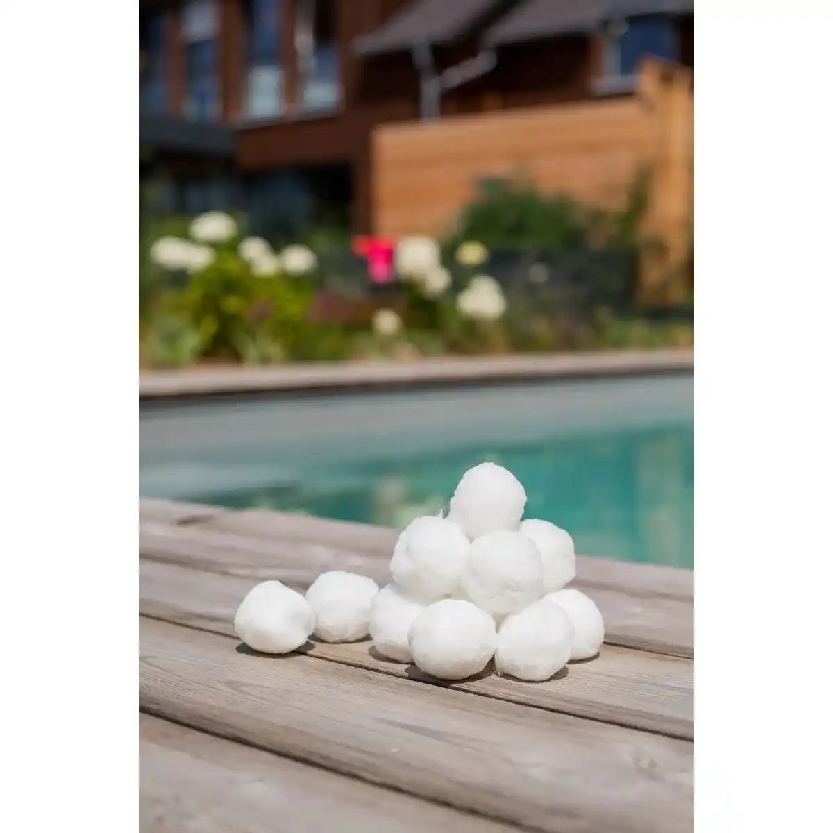 Bild 2 von Summer Fun FilterBalls Weiß f. Schwimmbad/Pool Filteranlagen 700 g