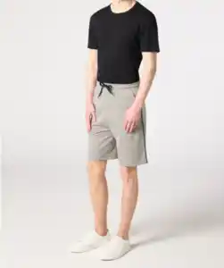 Kurze Shorts