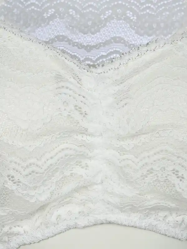 Bild 3 von Damen Dirndlbluse mit weicher Spitze Weiß