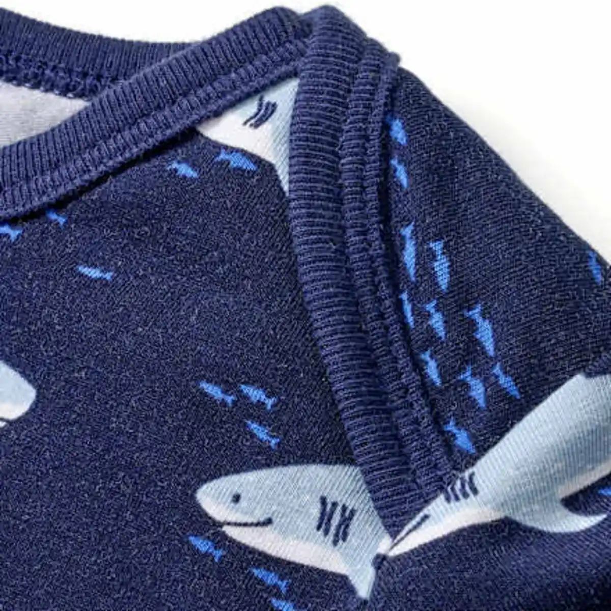Bild 2 von ALANA Body Kurzarm Pro Climate mit Haifisch-Muster, blau, Gr. 86/92, 1 St