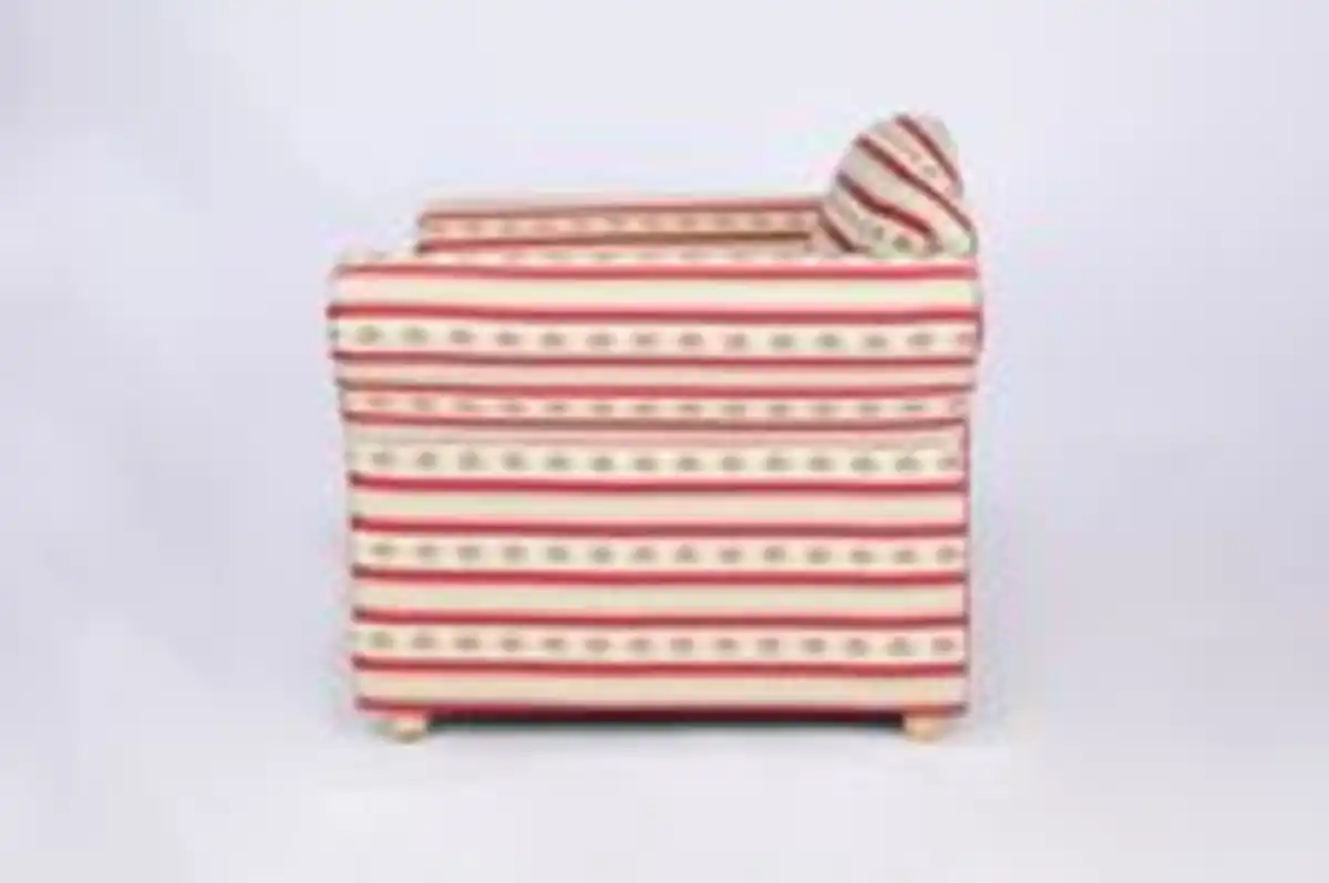 Bild 4 von Better Home Polstersessel Loretta, ca. 110 x 84 x 84 cm – Rot gestreift & Blumenmuster