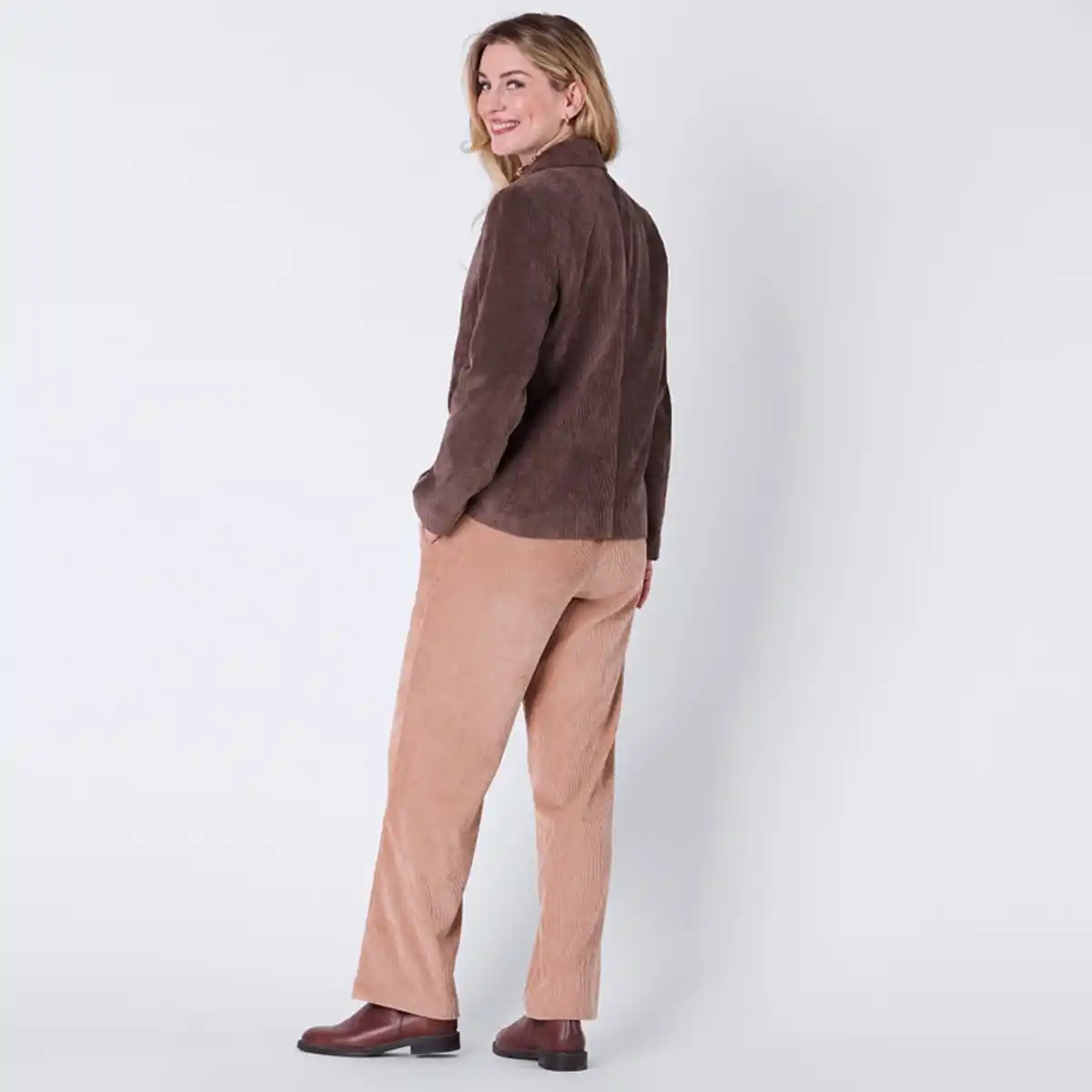 Bild 4 von Damen-Kordhose mit Eingriffstaschen