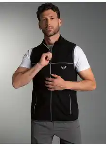 Trigema Steppweste TRIGEMA Atmungsaktive Sport-Weste (1-tlg)
