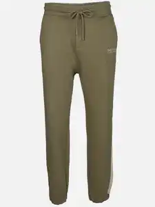 Herren Jogginghose mit Kontraststreifen Grün