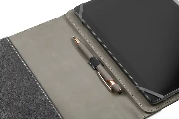 Bild 3 von IDEENWELT Tablethülle für 10-Zoll-Tablets schwarz