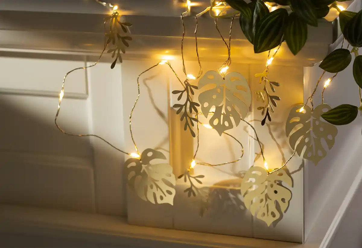 Bild 3 von IDEENWELT LED Lichterkette Blätter