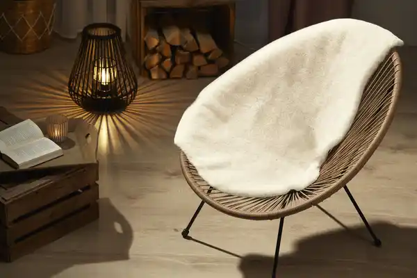 Bild 2 von IDEENWELT Deko-Fellteppich creme