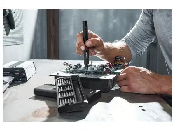 Bild 3 von PARKSIDE PERFORMANCE® 4 V Akku-Präzisionsschraubendreher-Set »PPEPS 3 A1«, mit Lade- und Aufbewahrungsbox