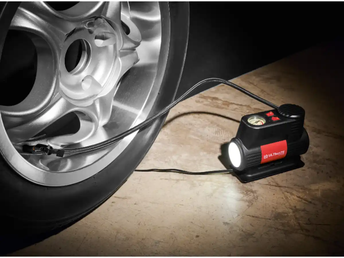 Bild 2 von ULTIMATE SPEED® Mini-Kompressor »UMK 10 E4«