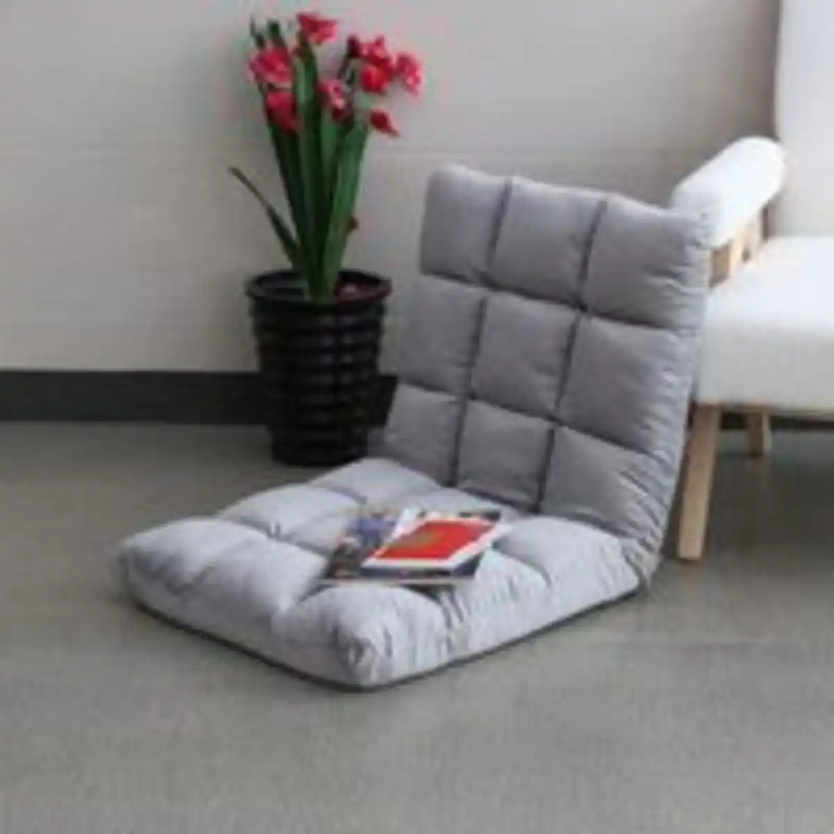Bild 4 von Better Home Gästebett mit 13-fach verstellbarer Rückenlehne, ca. 55 x 60 x 55 cm – Hellgrau