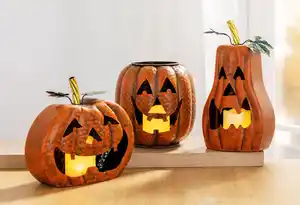 I-Glow LED Outdoor Dekokürbis "SPOOKY"