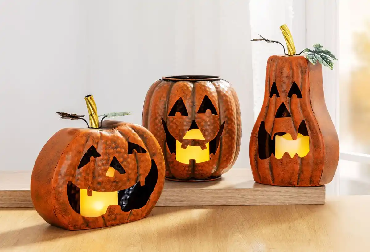 Bild 1 von I-Glow LED Outdoor Dekokürbis "SPOOKY"