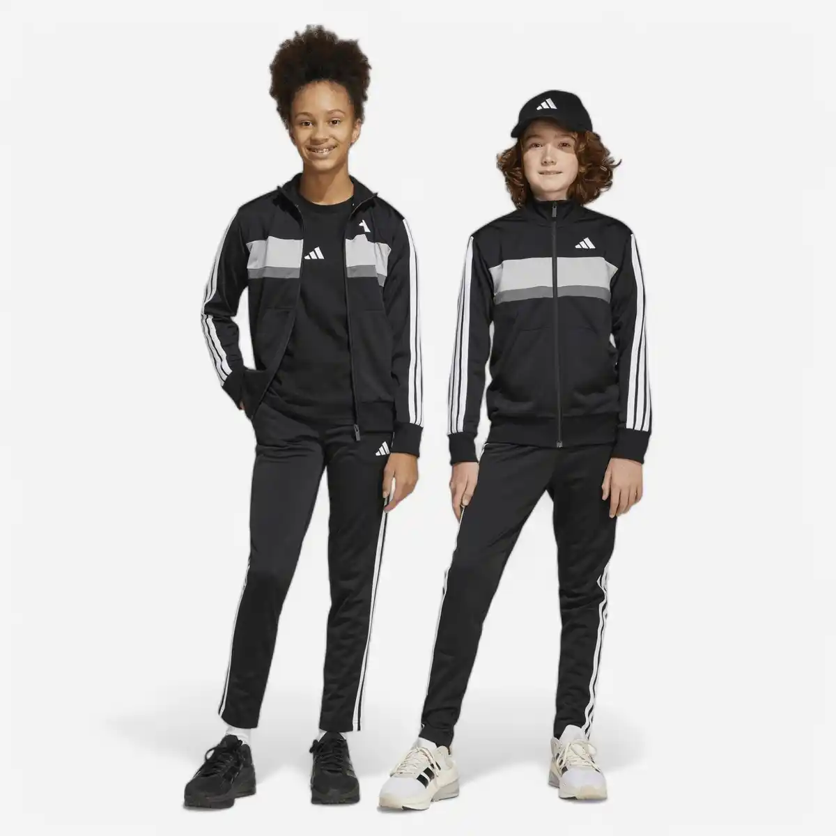 Bild 1 von ADIDAS Trainingsanzug Kinder - Tiberio schwarz/weiß