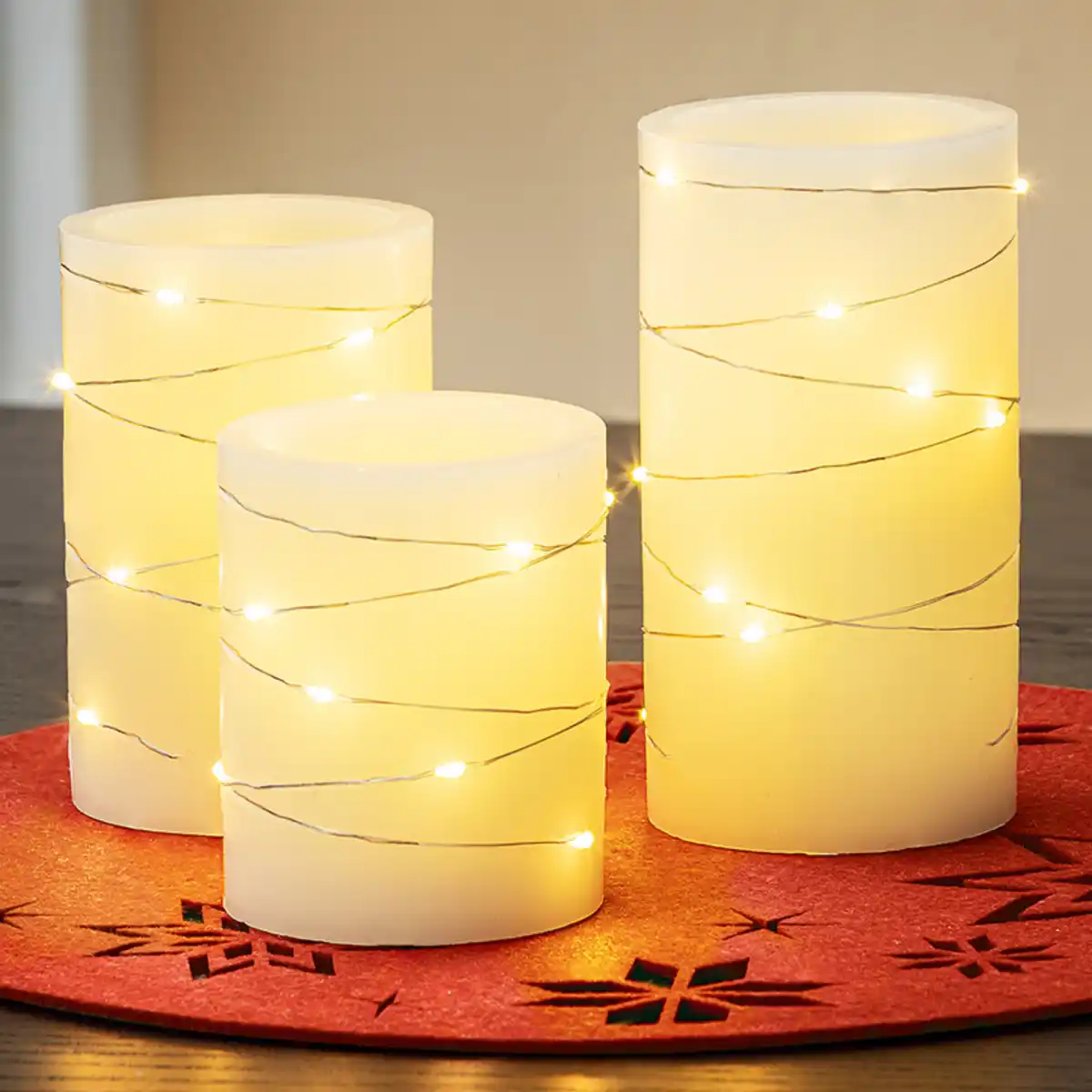 Bild 1 von I-Glow LED-Echtwachskerzen 3er-Set