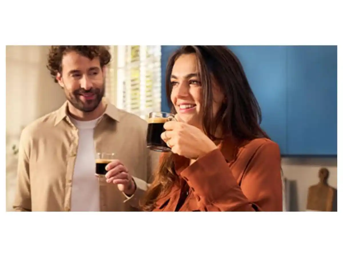 Bild 2 von PHILIPS Kaffeevollautomat »EP0824/00 800 Series«