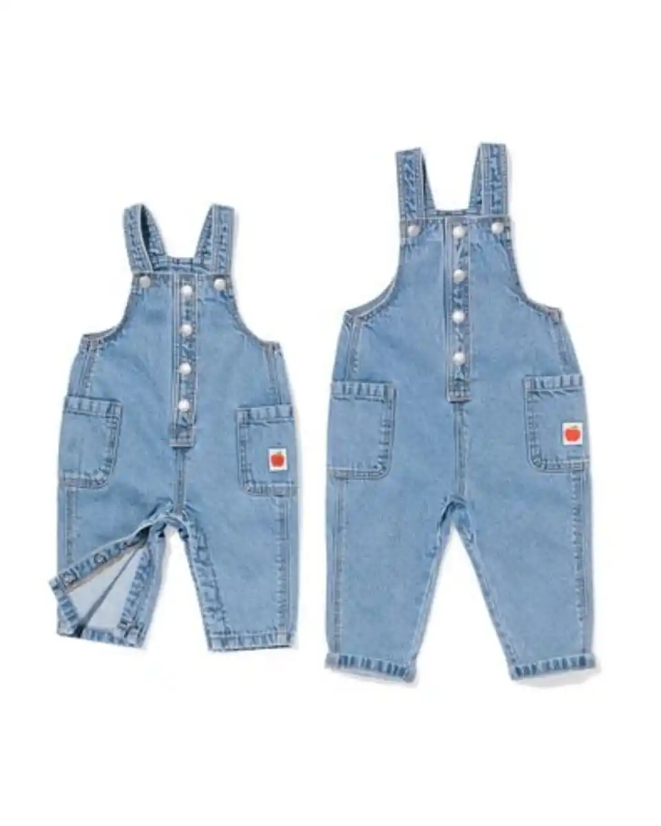 Bild 4 von Baby-Latzhose aus Jeansstoff mittelblau