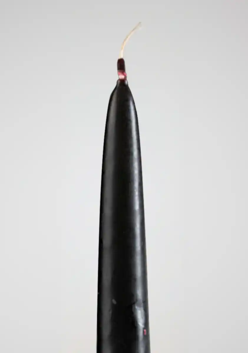Bild 4 von IDEENWELT Blutende Stabkerzen 4er-Set