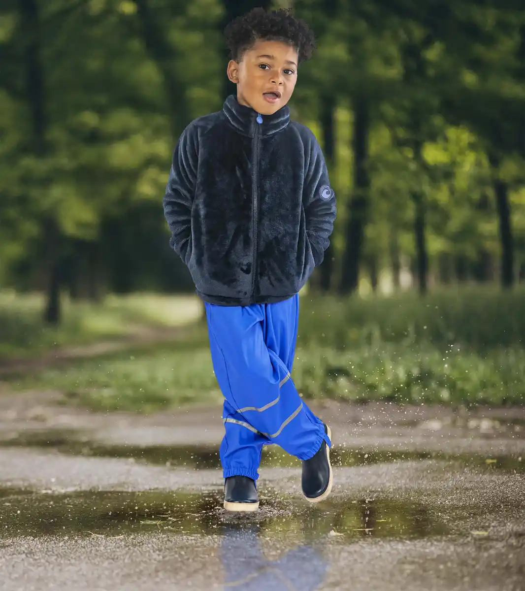 Bild 2 von IDEENWELT Kinder-Fleecejacke Gr. 134/140