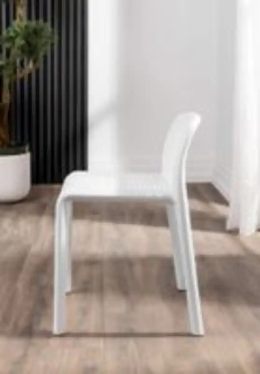 Bild 4 von Better Home 4er-Set stapelbare Esszimmerstühle aus Polypropylen, ca. 49 x 38 x 45,5-66,5 cm - Weiß