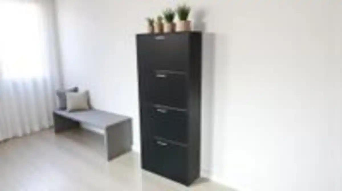 Bild 2 von Hardin 1fachgut Ravon Schuhschrank mit 4 Türen, ca. 63 x 24 x 150 cm – Schwarz