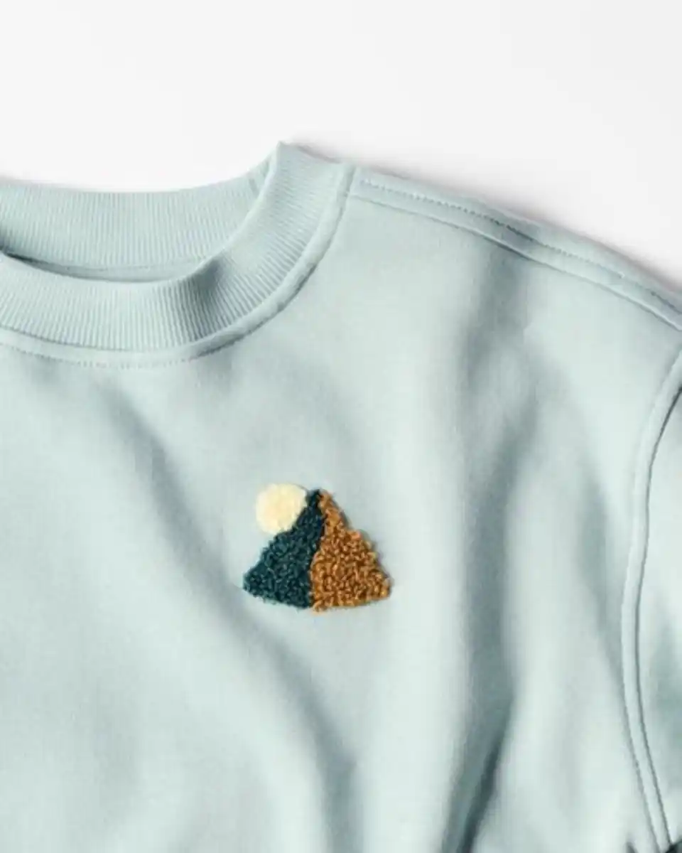 Bild 3 von Kinderpullover aus Sweatstoff, Sonne hellblau