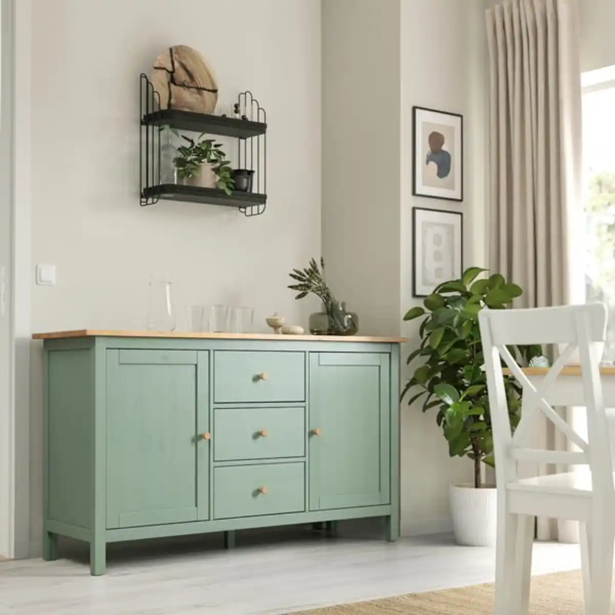 Bild 3 von HEMNES Sideboard, graugrün/hellbraun lasiert, 157x88 cm
