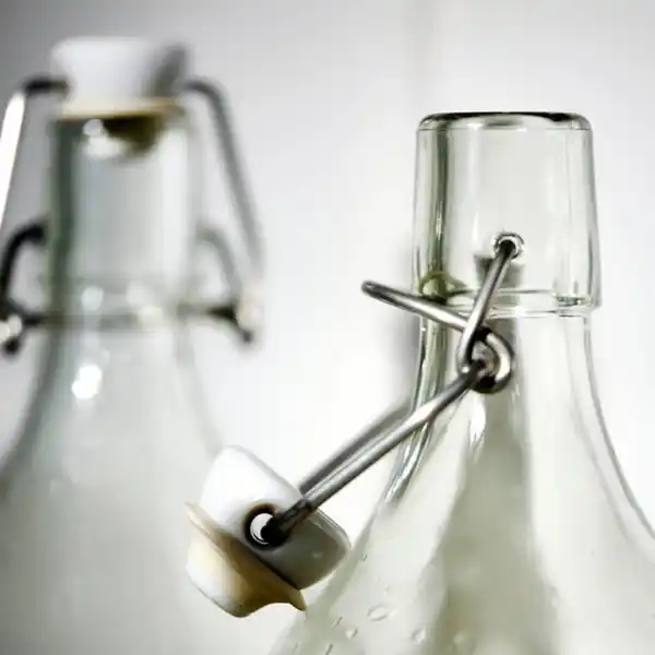 Bild 2 von KORKEN Flasche mit Verschluss, Klarglas, 0.5 l