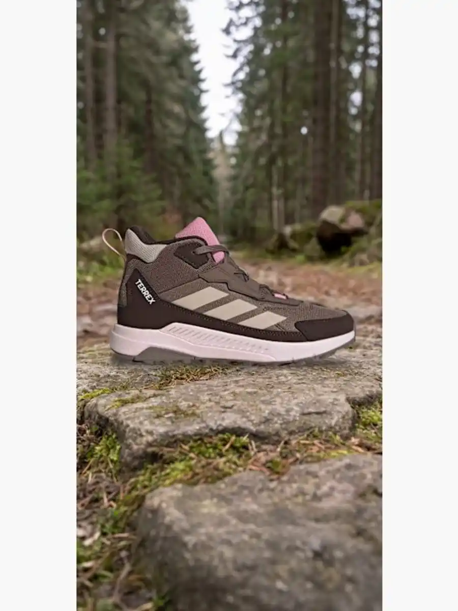 Bild 1 von adidas TERREX ANYLANDER MID J Trekking-Schuh