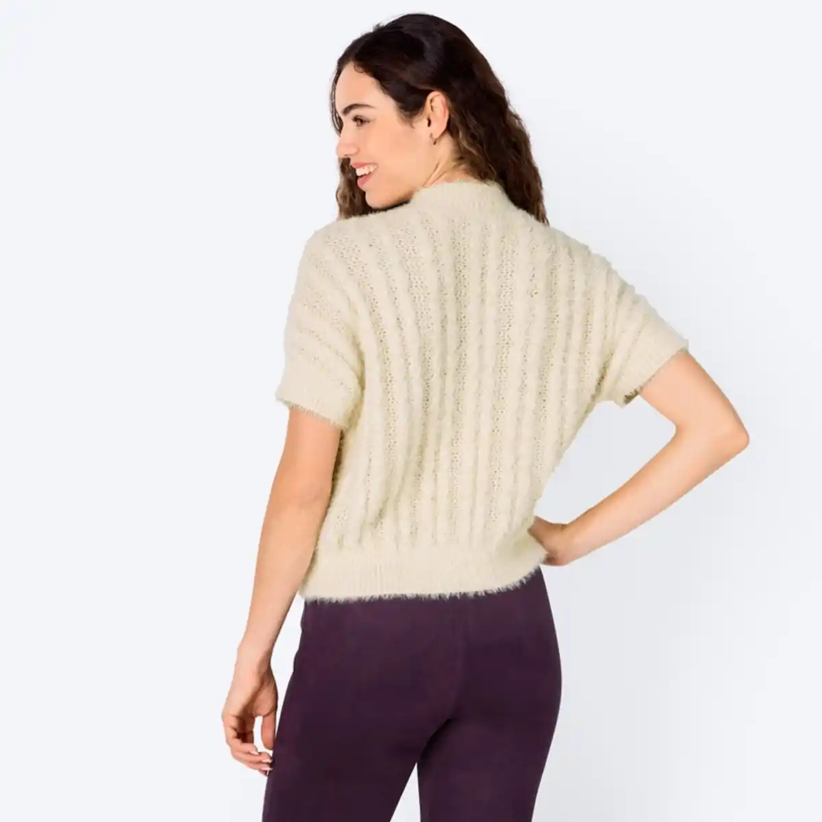 Bild 4 von Damen-Zopfpullover mit Stehkragen und Lurex-Effektgarn