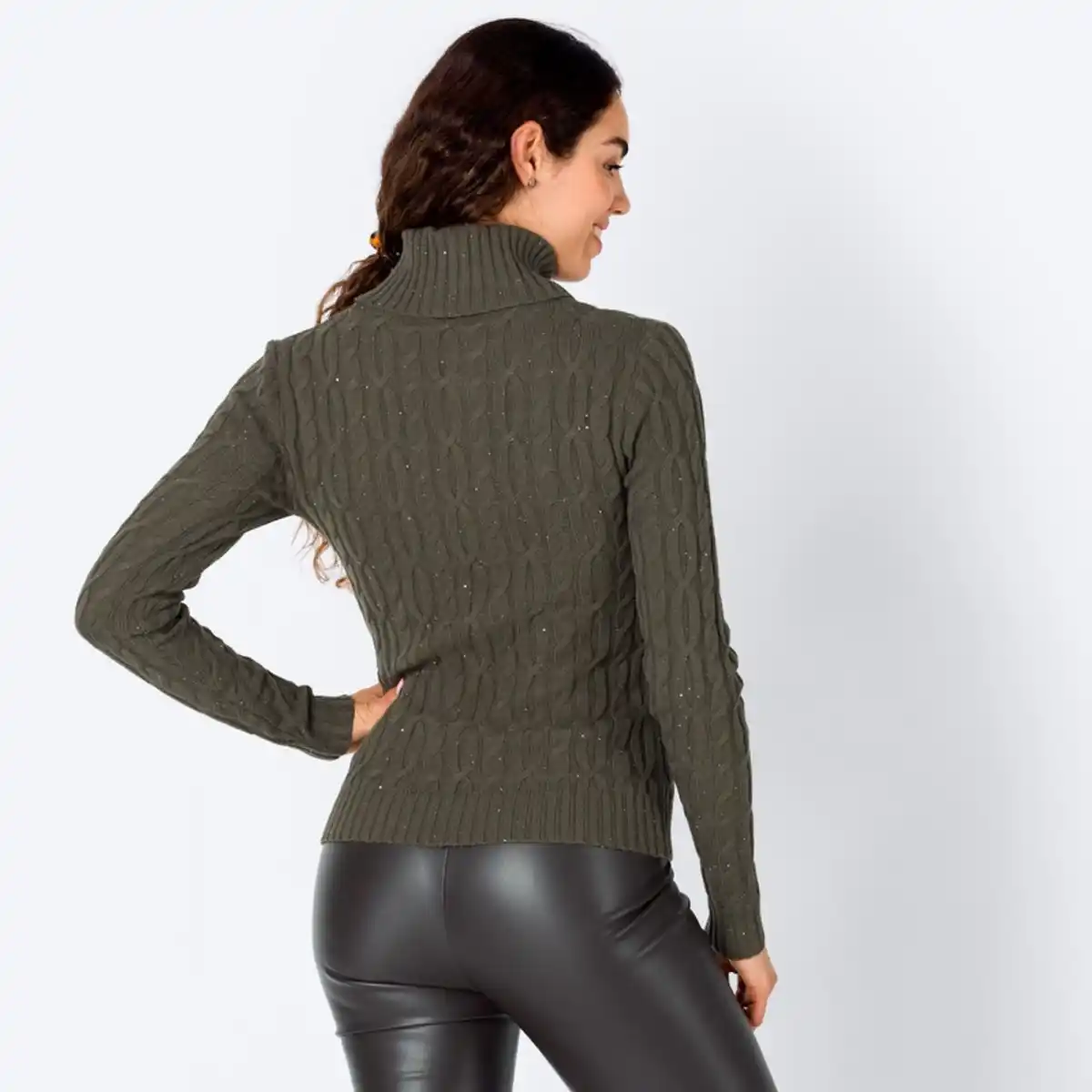 Bild 4 von Damen-Zopfstrickpullover mit Rollkragen