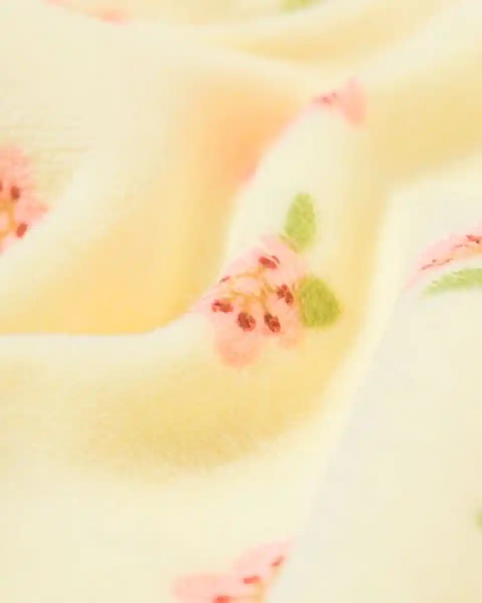 Bild 2 von Kinderpyjama aus Velours mit Blumen gelb