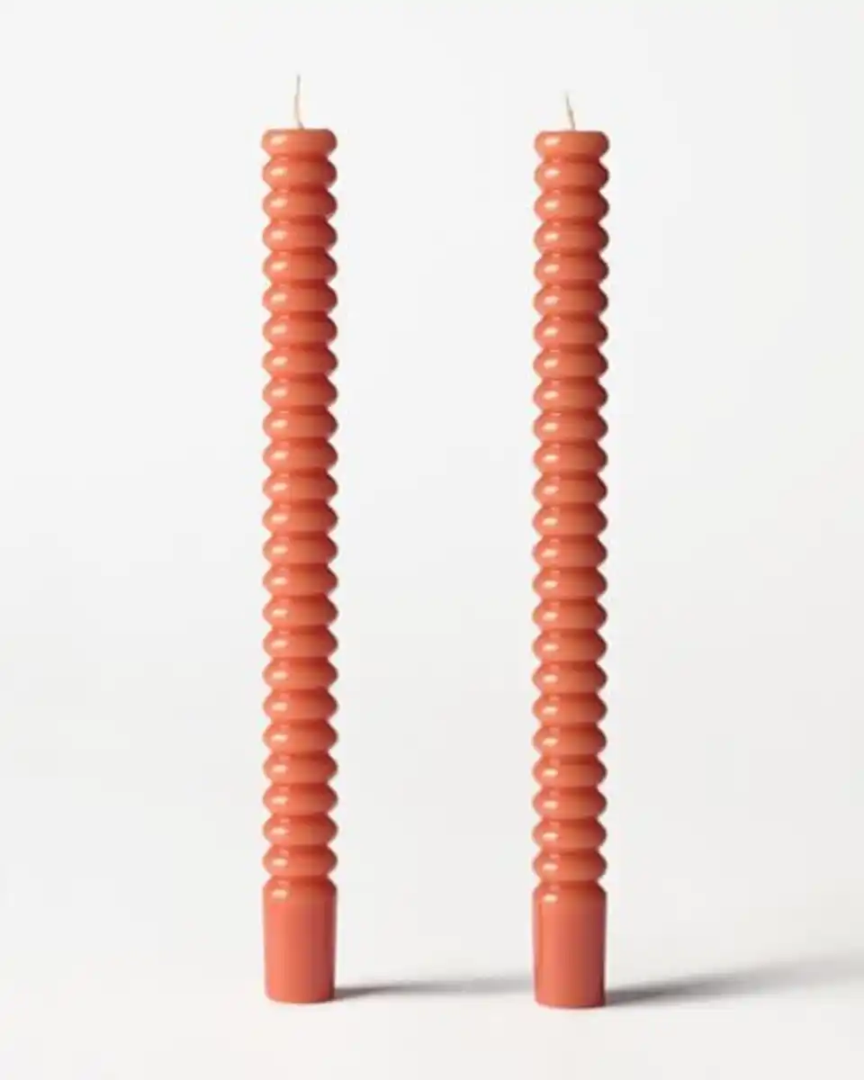 Bild 1 von Dinnerkerze, ⌀ 2,2 × 25 cm, mit Rippenstruktur, Dunkelorange – 2 Stück