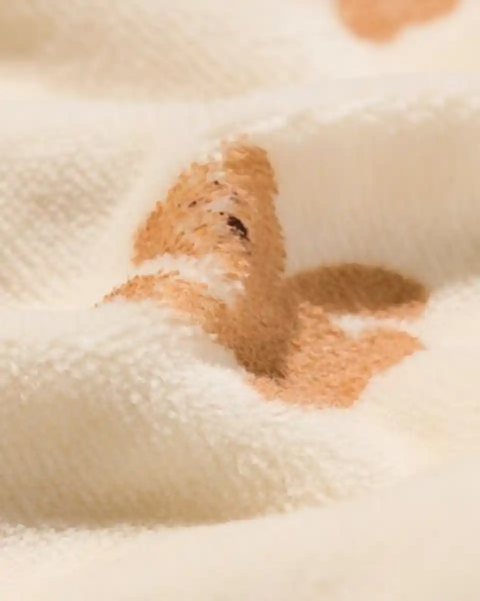 Bild 3 von Babypyjama, Velours, Bären naturfarben
