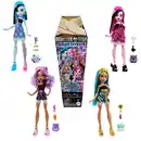 Bild 1 von Monster High Buried-Secrets-Überraschungspuppen mit Cozy-Creepover-Thema (Figuren können variieren), sortiert, 1 Stück, 1 Stk