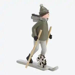 Deko-Skifahrerfigur aus Polyresin, ca. 14,5x10,5x4,5 cm