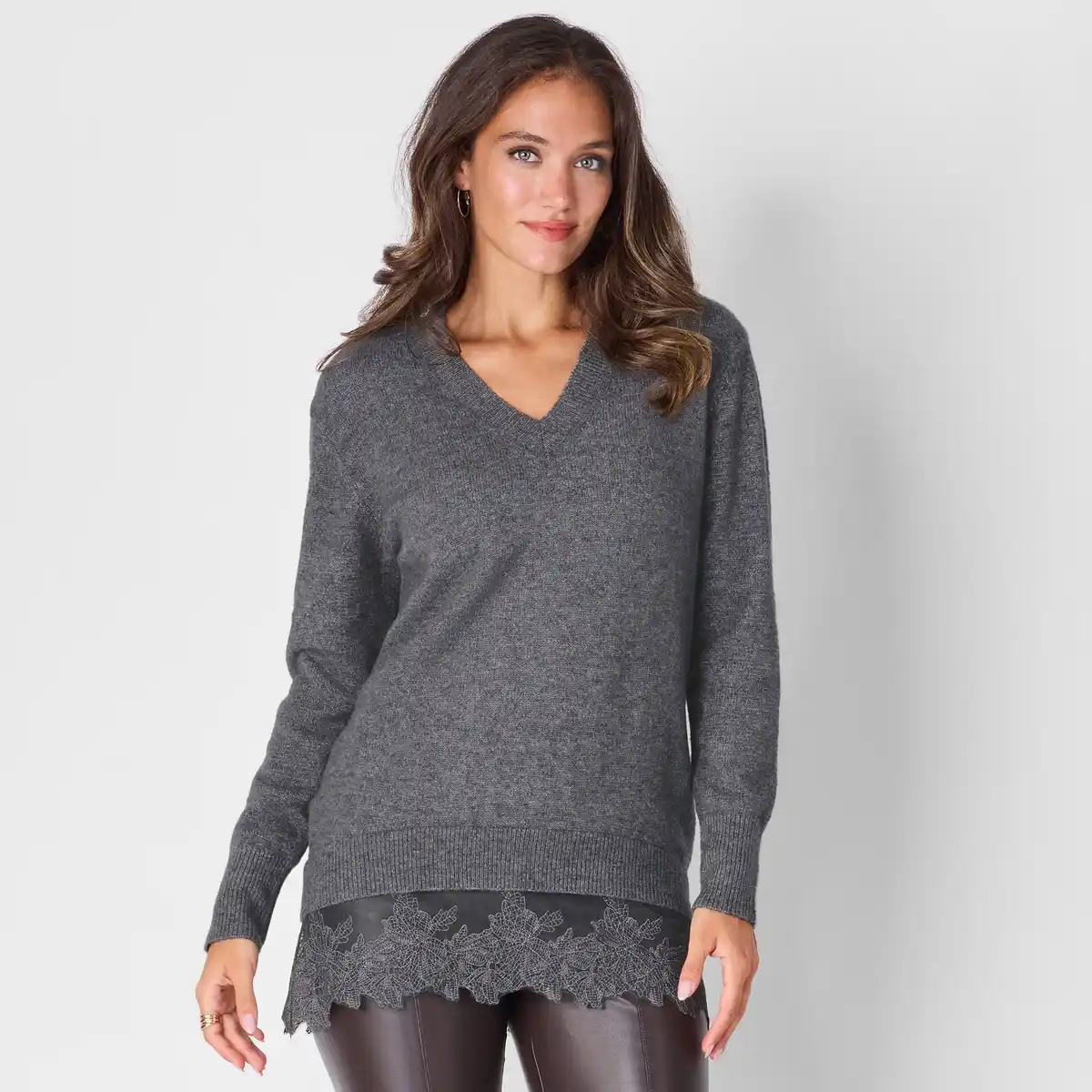 Bild 1 von Damen-Long-Pullover mit Spitzenabschluss
