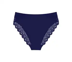 Triumph Amourette Tai