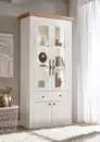 Bild 1 von OTTO home Vitrine Westminster, Hochschrank im Landhausstil, Glasvitrine, Stauraumelement Metallgriffe, ausreichend Stauraum, in 2 Farben erhältlich