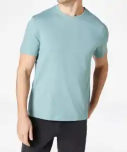 Basic T-Shirt