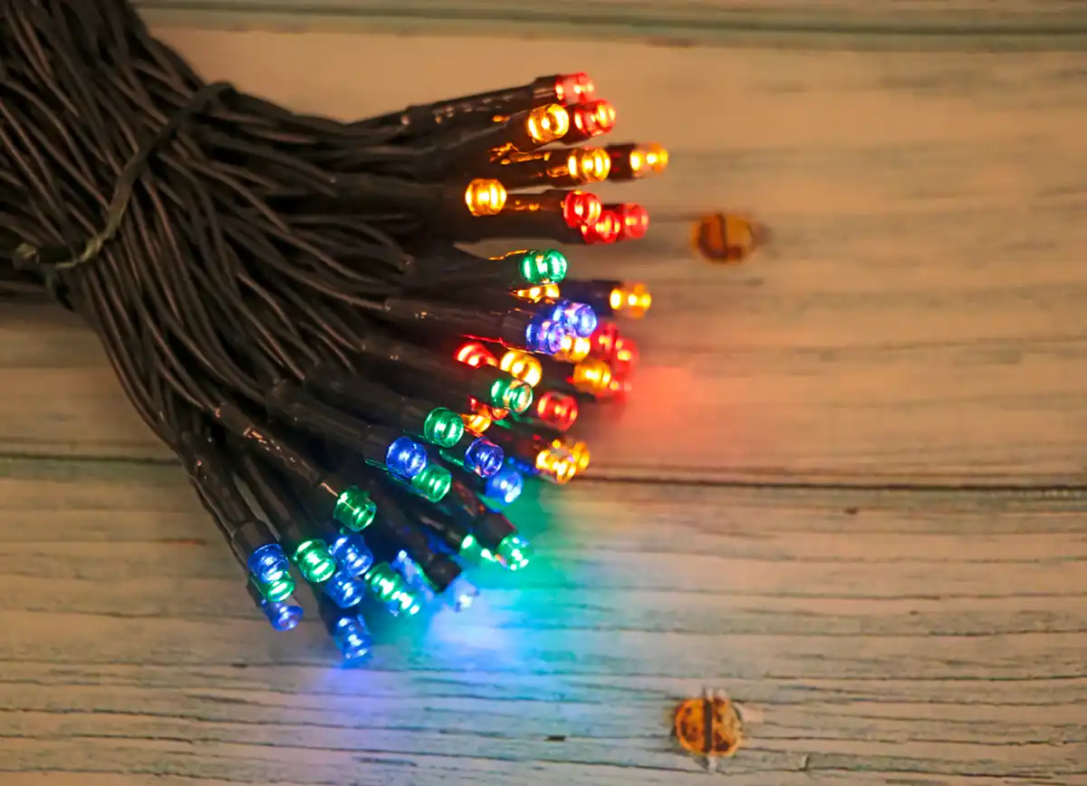 Bild 1 von LED-Lichterkette mit 100 farbigen LEDs
