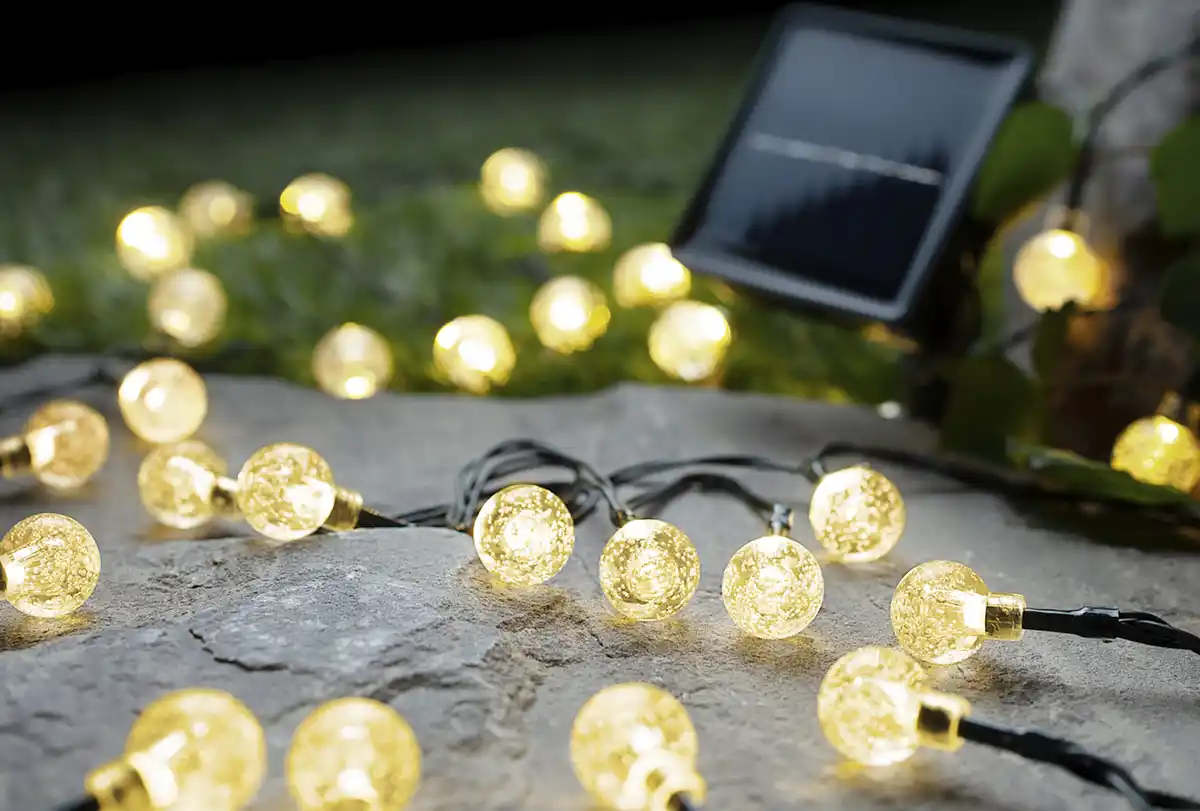 Bild 1 von IDEENWELT Solar-Lichterkette