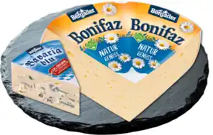 An der Bedientheke: Bergader Almkäse, Bonifaz oder Bavaria blu*