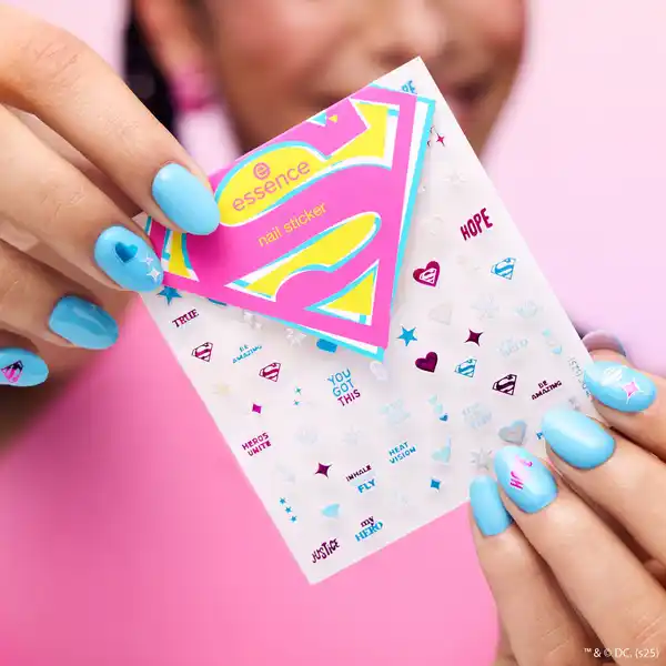 Bild 2 von essence Superman nail sticker